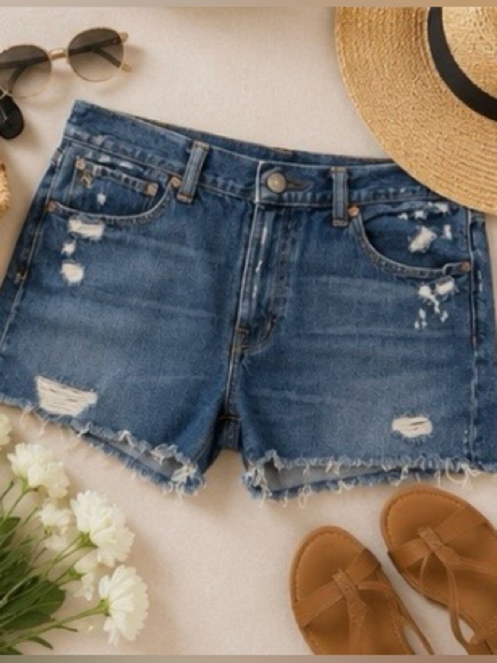 Polo Ralph Lauren Crosby Distressed Denim Cutoff Shorts 31 Cotton EUC - Picture 2 of 6